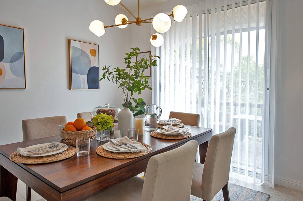 Norman SmartDrape Dining scaled brandon